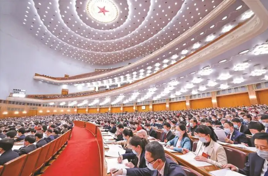讓教育回歸本質(zhì)，訊飛幻境帶您一起聚焦兩會聲音